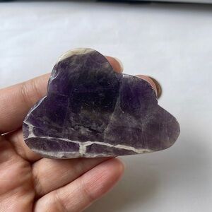Amethyst crystal cloud